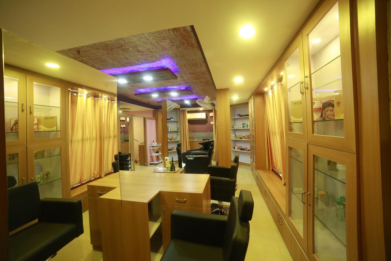 Hotel Horizon International Taliparamba Экстерьер фото