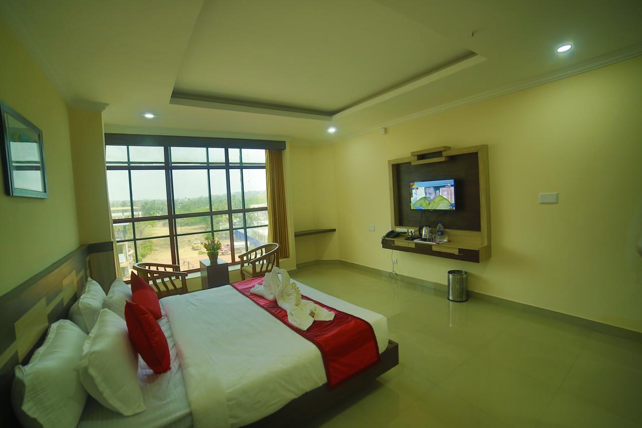 Hotel Horizon International Taliparamba Экстерьер фото
